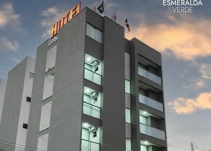 Hotel Esmeralda Verde Teófilo Otoni
