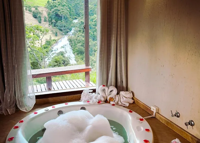 Pousada Espelho Dagua Gonçalves