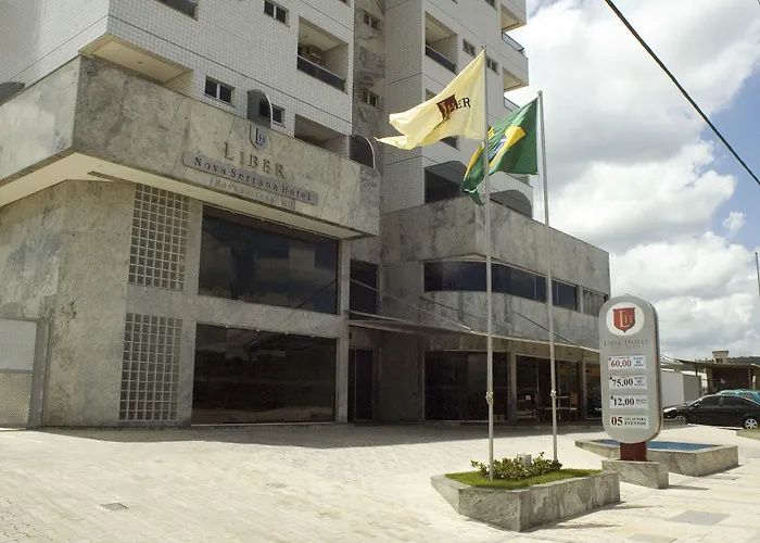 Líber Hotel Nova Serrana