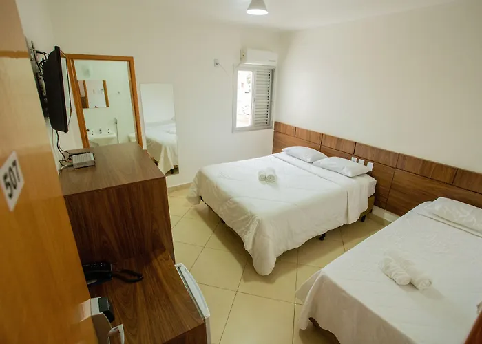 Carlton Plaza Torre Hotel Araxá