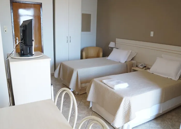 Manhuaçu Center Hotel