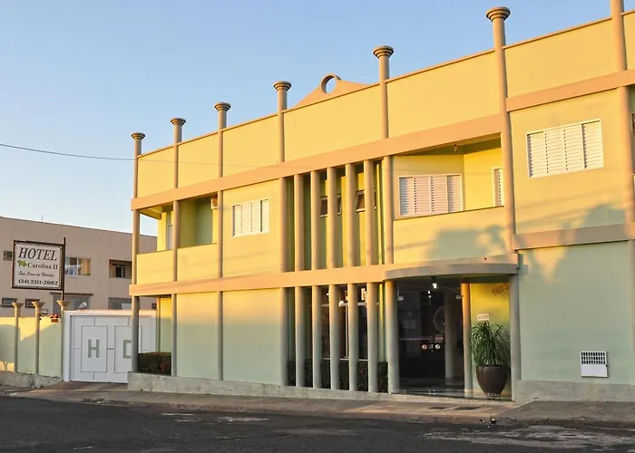 Hotel Carolina 2 - Proximo A Universidade De Uberaba Uniube - Ao Aeroporto Forum De Uberaba - Hospital Mario Palmeirio Ao Hospital Sao Marcos E Hospital Regional