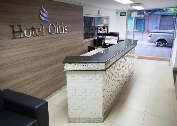 Hotel Oitis Governador Valadares